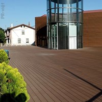 Gỗ nhựa nhập khẩu