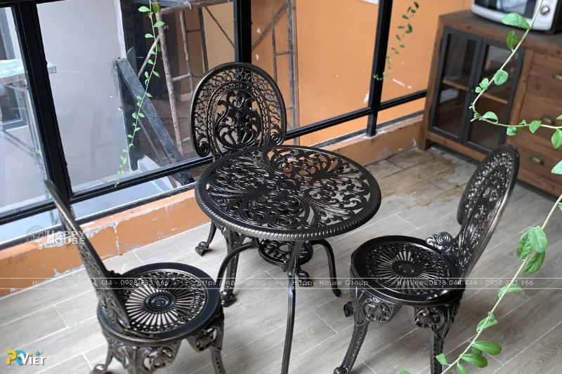 Địa chỉ mua b&agrave;n ghế nh&ocirc;m đ&uacute;c