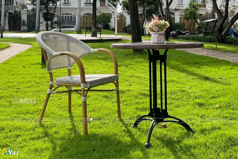 Địa chỉ mua b&agrave;n ghế nh&ocirc;m đ&uacute;c