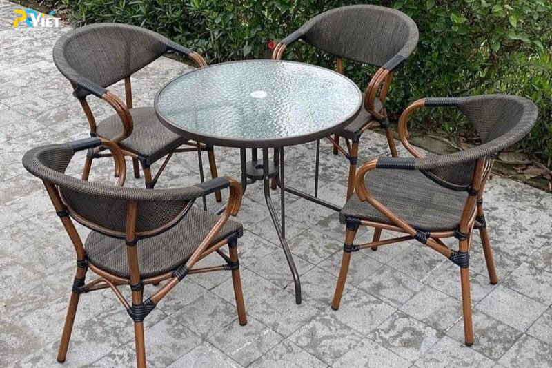 Bàn Ghế Cafe: Hướng Dẫn Lựa Chọn Và Bảo Quản